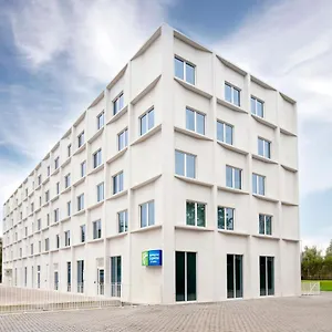 Express & By Ihg Otel